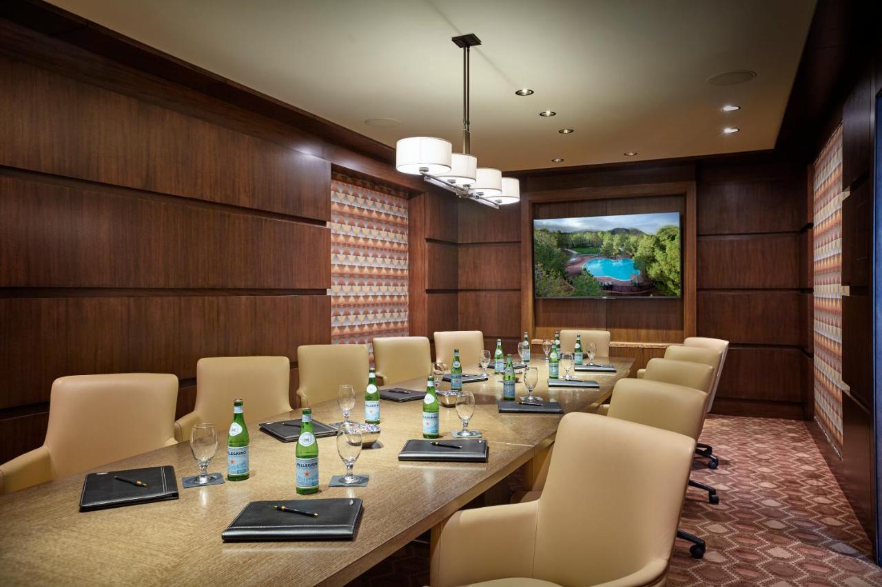 Hotel Little America 4*